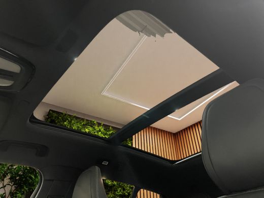 Volvo  XC40 Recharge P8 AWD R-Design Panoramadak Leder Harman&Kardon ActivLease financial lease