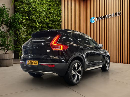 Volvo  XC40 Recharge P8 AWD R-Design Panoramadak Leder Harman&Kardon ActivLease financial lease