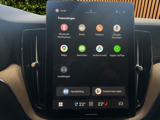 Volvo  XC60 2.0 T6 Plug-in hybrid AWD Ultra Dark | Facelift! | Panoramadak | Stoelmassage/ventilatie | 22'' V... ActivLease financial lease