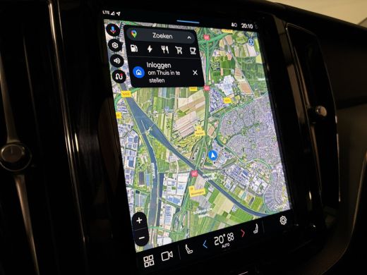 Volvo  XC60 T6 AWD Recharge Plus Bright Trekhaak | All Season banden | Adaptieve Cruise Control | Standkachel... ActivLease financial lease