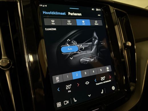 Volvo  XC60 T6 AWD Recharge Plus Bright Trekhaak | All Season banden | Adaptieve Cruise Control | Standkachel... ActivLease financial lease