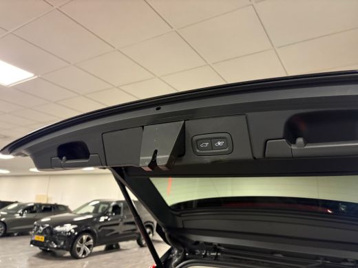 Volvo  XC60 T6 AWD Recharge Plus Dark | 360&deg; Camera | Adaptieve Cruise Control | Standkachel met Volvo On Cal... ActivLease financial lease