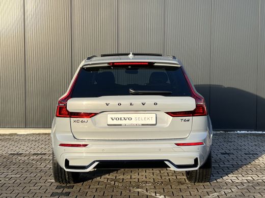 Volvo  XC60 T6 Plug-in hybrid AWD Ultra Black Edition | Bowers&Wilkins | Luchtvering | Panoramadak | 360 Came... ActivLease financial lease