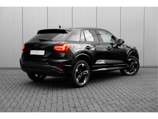 Audi Q2 S edition | Audi smartphone interface | Audi virtual cockpit | Cruise control (incl. speedlimiter) ActivLease financial lease