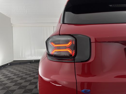 Jeep Avenger Summit 54 kWh [ 3-Fase ] {SOH-95%} (INCL-BTW) *HEATPUMP | LEATHER-MICROFIBRE | FULL-LED | ADAPTIV... ActivLease financial lease