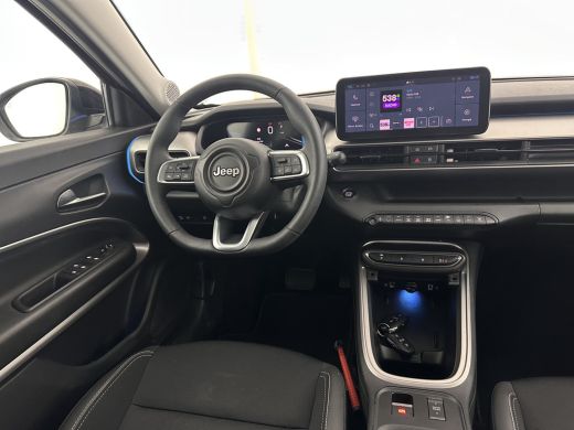 Jeep Avenger Summit 54 kWh [ 3-Fase ] {SOH-95%} (INCL-BTW) *HEATPUMP | LEATHER-MICROFIBRE | FULL-LED | ADAPTIV... ActivLease financial lease