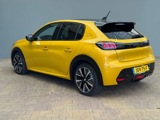 Peugeot 208 1.2 PureTech GT Panorama Dak | Camera | Digitaal Dashboard | Parkeersensoren Rondom | Climate | C... ActivLease financial lease