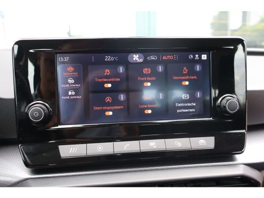 Seat Leon 90PK 1.0 TSI Reference | Airco (automatisch) | Apple Carplay/Android Auto|telefoonintegratie prem... ActivLease financial lease