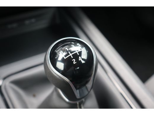 Seat Leon 90PK 1.0 TSI Reference | Airco (automatisch) | Apple Carplay/Android Auto|telefoonintegratie prem... ActivLease financial lease