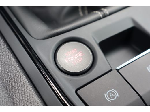 Seat Leon 90PK 1.0 TSI Reference | Airco (automatisch) | Apple Carplay/Android Auto|telefoonintegratie prem... ActivLease financial lease