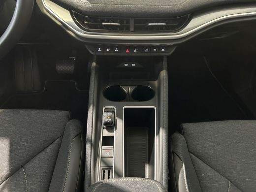 Skoda Elroq 85 Business Edition | Stoel/Stuurverwarming | Achteruitrijcamera | Draadloze Carplay/Android Auto... ActivLease financial lease