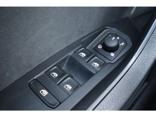 Skoda Kodiaq 150PK 1.5 TSI Sportline Business 7p. | Achteruitrijcamera | Apple Carplay/Android Auto|telefoonin... ActivLease financial lease