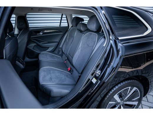 Volkswagen Passat Variant Business - eHybrid | 'App-Connect' draadloze smartphone integratie | Afstandscontrolesyst... ActivLease financial lease