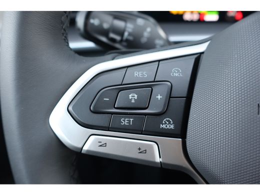 Volkswagen Tayron Life Edition | Inclusief &euro;2000,- inruilvoordeel | Trekhaak  | 'App-Connect' draadloze smartphone ... ActivLease financial lease