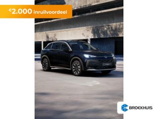 Volkswagen T-Roc Life First Edition Inclusief &euro;2000,- inruilvoordeel | 'App-Connect' draadloze smartphone integrat...