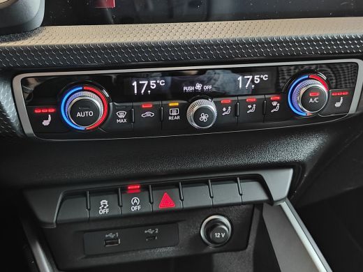 Audi A1 Sportback Sportback 25 TFSI epic lmw | stuurbedeining ActivLease financial lease