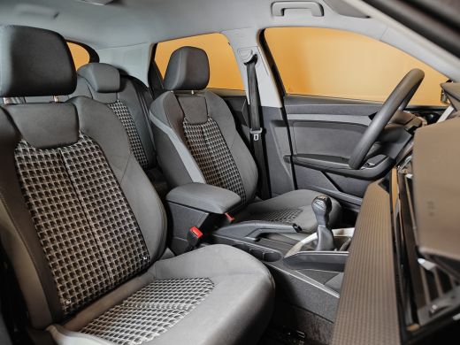 Audi A1 Sportback Sportback 25 TFSI epic lmw | stuurbedeining ActivLease financial lease