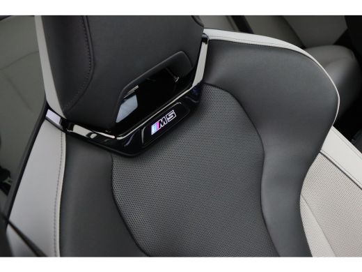 BMW M5 M5 Automaat / Panoramadak / Trekhaak / M Carbon-keramische remmen / Bowers & Wilkins / Stoelventi... ActivLease financial lease