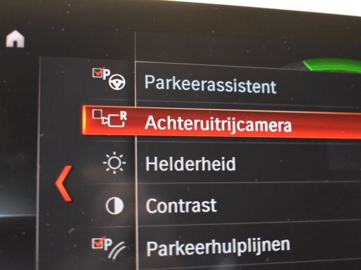 BMW X1 xDrive25e Business Edition Plus 220pk | Trekhaak | Camera achter | Head up display | Lederen bekl... ActivLease financial lease