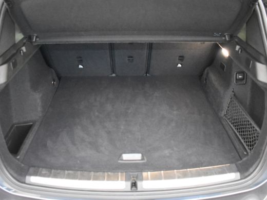 BMW X1 xDrive25e Business Edition Plus 220pk | Trekhaak | Camera achter | Head up display | Lederen bekl... ActivLease financial lease