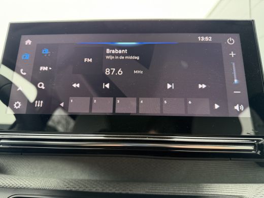 Citroën C3 100pk Max (Camera - Automatische Airco - Navigatie - Apple Carplay - 17" - LED - Parkeersensoren) ActivLease financial lease