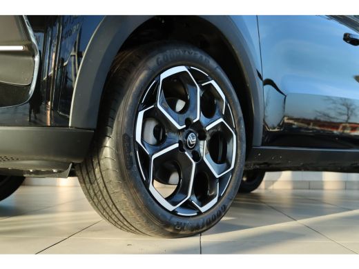 Citroën C3 1.2 Turbo 100-PK Max | Cruise Control | Camera | Navigatie | Climate | Carplay | LMV | LED ActivLease financial lease