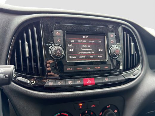 Fiat Dobl&ograve; Cargo 1.6 MJ L1H1 ECO JET Full map navigatie | Airco | Bluetooth Telefoon | Schuifdeur rechts ActivLease financial lease