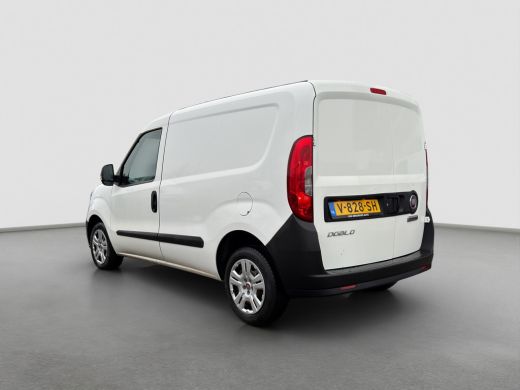 Fiat Dobl&ograve; Cargo 1.6 MJ L1H1 ECO JET Full map navigatie | Airco | Bluetooth Telefoon | Schuifdeur rechts ActivLease financial lease