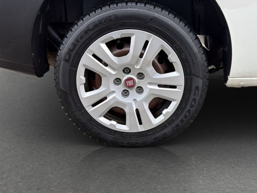 Fiat Dobl&ograve; Cargo 1.6 MJ L1H1 ECO JET Full map navigatie | Airco | Bluetooth Telefoon | Schuifdeur rechts ActivLease financial lease