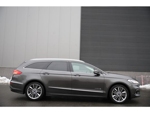 Ford Mondeo Wagon 2.0 IVCT/187pk/Hybrid/*VIGNALE*/Autom./Leder/Adaptive/Camera/Led ActivLease financial lease