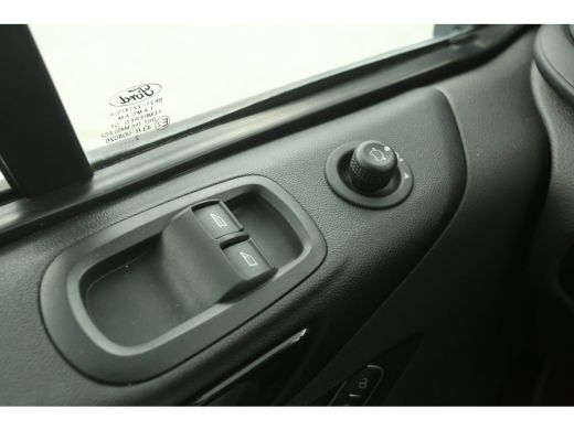 Ford Transit Custom 2.0 TDCI L2H1 Limited | 2800KG Trekgew. | Trekh. | Airco | Cruise | 3 Zits | Navi | Carplay | Sto... ActivLease financial lease