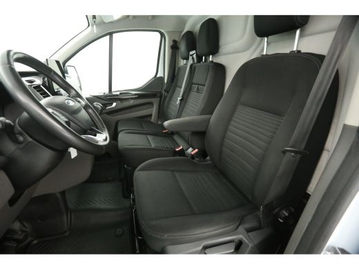 Ford Transit Custom 2.0 TDCI L2H1 Limited | 2800KG Trekgew. | Trekh. | Airco | Cruise | 3 Zits | Navi | Carplay | Sto... ActivLease financial lease