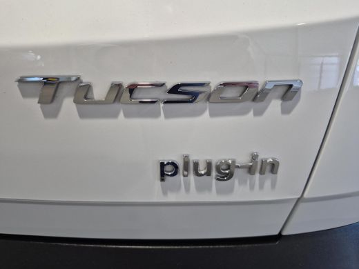 Hyundai Tucson 1.6 T-GDI PHEV Comfort Smart 4WD | Rijklaarprijs! | Adaptive Cruise Control | 19"Lm velgen |  Nav... ActivLease financial lease