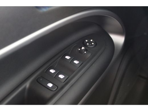 Jeep Avenger Summit | 8 Jaar Garantie | Warmtepomp | Panoramadak | Winter pack | Keyless | Navigatie | Camera | ActivLease financial lease