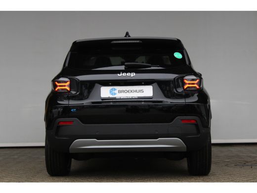 Jeep Avenger Summit | 8 Jaar Garantie | Warmtepomp | Panoramadak | Winter pack | Keyless | Navigatie | Camera | ActivLease financial lease