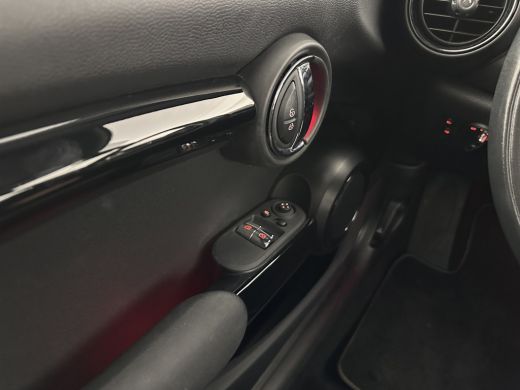 Mini Electric Charged 33 kWh [ 3-Fase ] {SOH-100%} (INCL-BTW) *LEATHER | HEAD-UP | HARMAN/KARDON-AUDIO | MATRIX... ActivLease financial lease