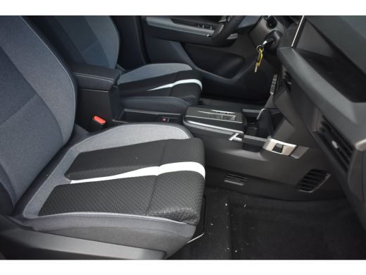 Opel Frontera GS - Electric | 11 kW boordlader | 17" Lichtmetalen velgen in Zwart met 215/60 R17 banden | Achte... ActivLease financial lease