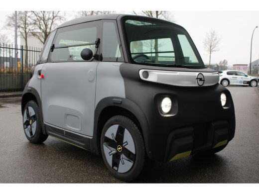 Opel Rocks-e Rocks-E Tekno | Panoramadak | Bluetooth | LED koplamen | LED achterlichten | 1.000km | BTW | ActivLease financial lease