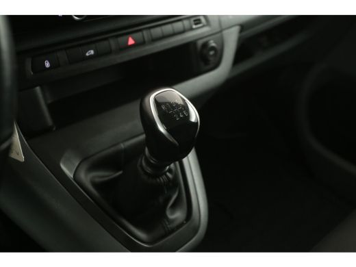 Opel Vivaro 2.0 CDTI 145PK L3H1 | Euro6 | Airco | Camera | 3-Zits | Cruise | Carplay | Navi | Parkeersens. ActivLease financial lease