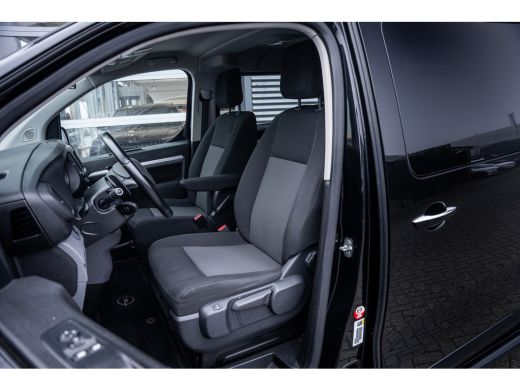 Opel Vivaro 2.0 CDTI L2H1 Innovation | Achteruitrijcamera | Trekhaak | Voorstoelen verwarmd ActivLease financial lease