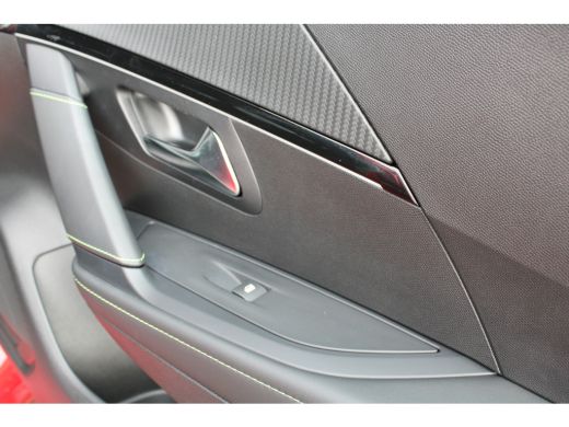 Peugeot 208 1.2 PureTech 100 GT | Navigatie | 360 Camera | Black Diamond | Adaptieve cruise | Apple carplay | ActivLease financial lease