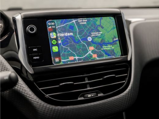 Peugeot 208 1.2 PureTech Sport (5 DEURS, GROOT NAVI, APPLE CARPLAY, CLIMATE, PARKEERSENSOREN, LM VELGEN, CRUI... ActivLease financial lease