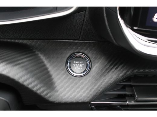 Peugeot 208 Hybrid 100 e-DCS6 GT | Automaat | Navigatie | Camera voor + achter | Apple carplay | 12.000km | ActivLease financial lease
