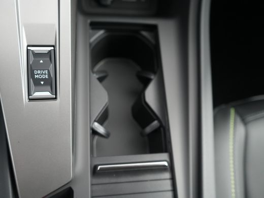 Peugeot 408 | Demo Deal | 1.6 HYbrid 225 e-DCS7 GT | Elektrisch verstelb. bestuurdersstoel met geheugen | Lic... ActivLease financial lease