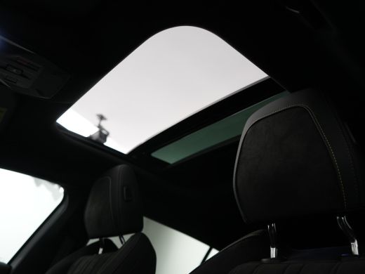 Peugeot 408 | Demo Deal | 1.6 HYbrid 225 e-DCS7 GT | Elektrisch verstelb. bestuurdersstoel met geheugen | Lic... ActivLease financial lease