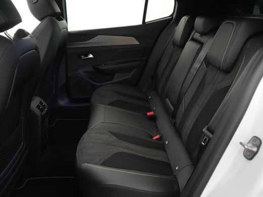 Peugeot 408 | Demo Deal | 1.6 HYbrid 225 e-DCS7 GT | Elektrisch verstelb. bestuurdersstoel met geheugen | Lic... ActivLease financial lease