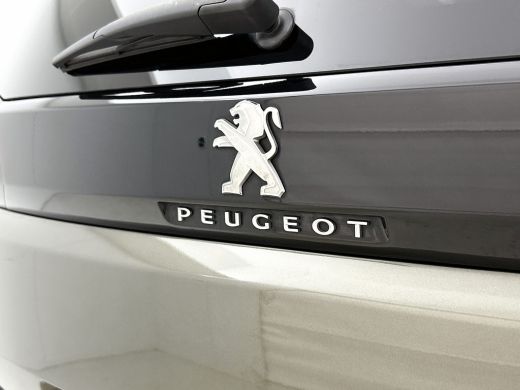 Peugeot 5008 1.5 HDI Automaat 7Pers. GT-Line / Panoramadak / Trekhaak / Leder / Airco-ecc./ Xenon / Apk 07-2026 ActivLease financial lease