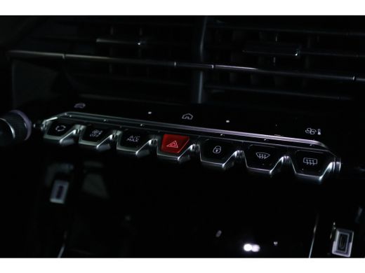 Peugeot e-2008 EV Allure Avantage 54 kWh ActivLease financial lease