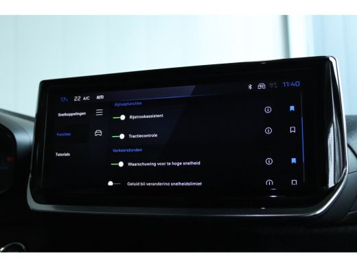 Peugeot e-2008 EV Allure Avantage 54 kWh ActivLease financial lease