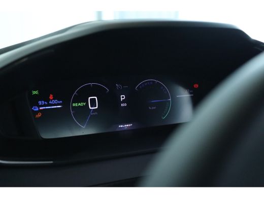 Peugeot e-2008 EV Allure Avantage 54 kWh ActivLease financial lease